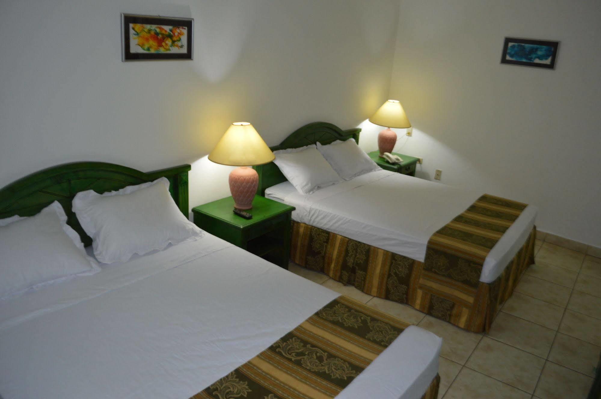 Hotel Casa Real Managua Bagian luar foto