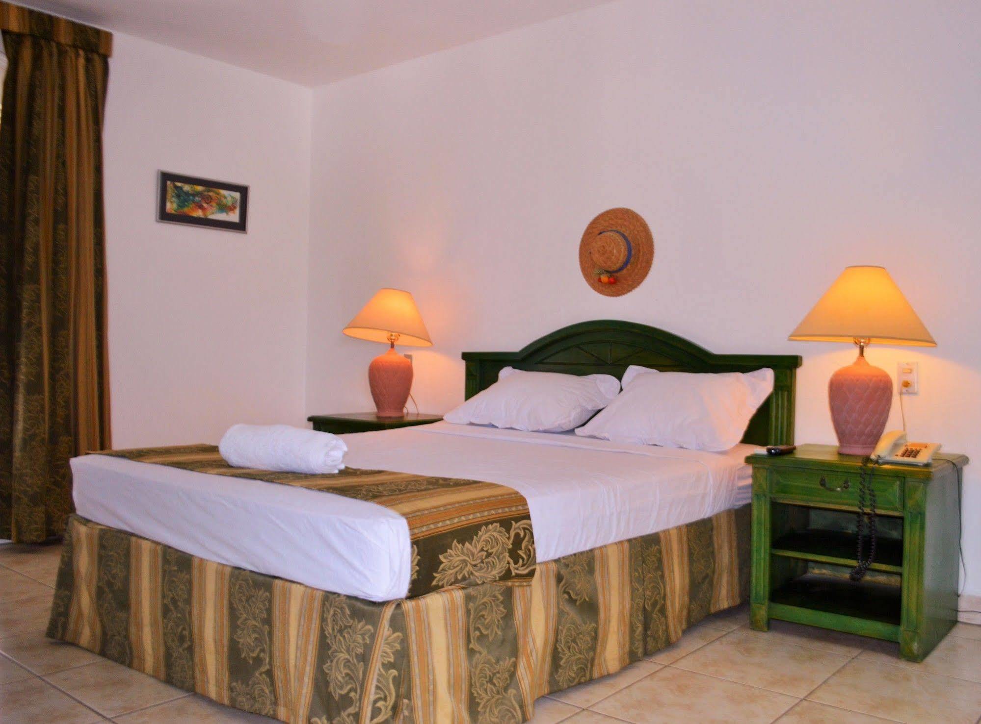 Hotel Casa Real Managua Bagian luar foto
